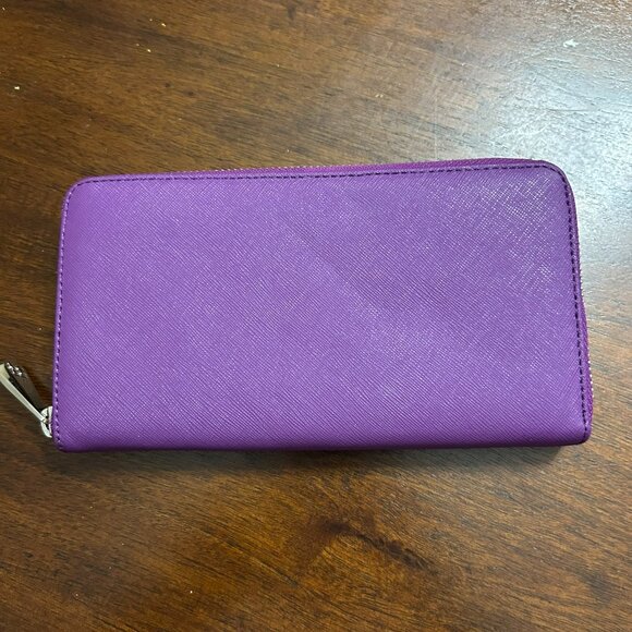 BCBGMAXAZRIA Purple Zip-Around Wallet – Saffiano Style, 16 Card Slots, Used - Picture 3 of 5
